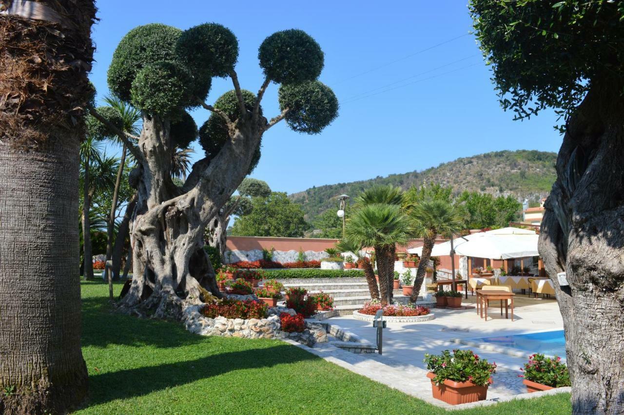 Villa Dei Fiori Montoro Inferiore 外观 照片